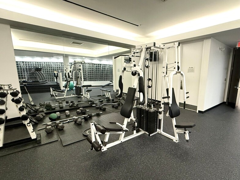 1899 Powers Ferry Rd SE, Atlanta, GA for lease - Interior Photo - Image 2 of 12