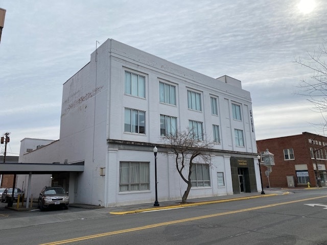 202 N Washington Ave, Pulaski, VA for sale - Building Photo - Image 1 of 29