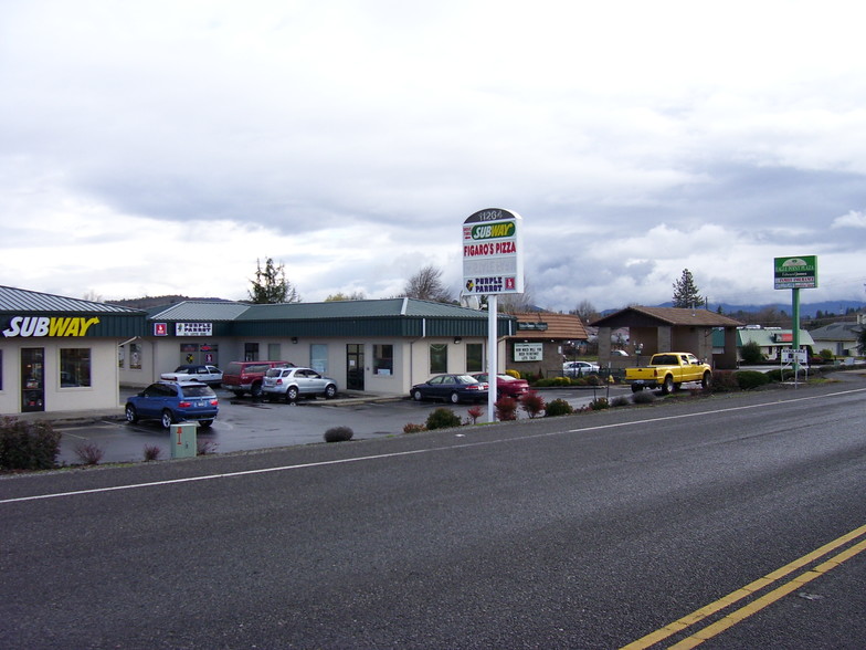 11264 Highway 62, Eagle Point, OR for sale - Primary Photo - Image 1 of 1