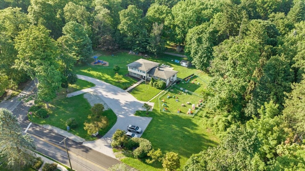 38 E Circular Ave, Paoli, PA for sale - Building Photo - Image 1 of 1