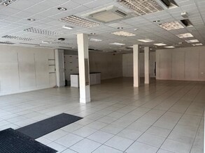 86-88 Front St, Arnold for lease Interior Photo- Image 1 of 3