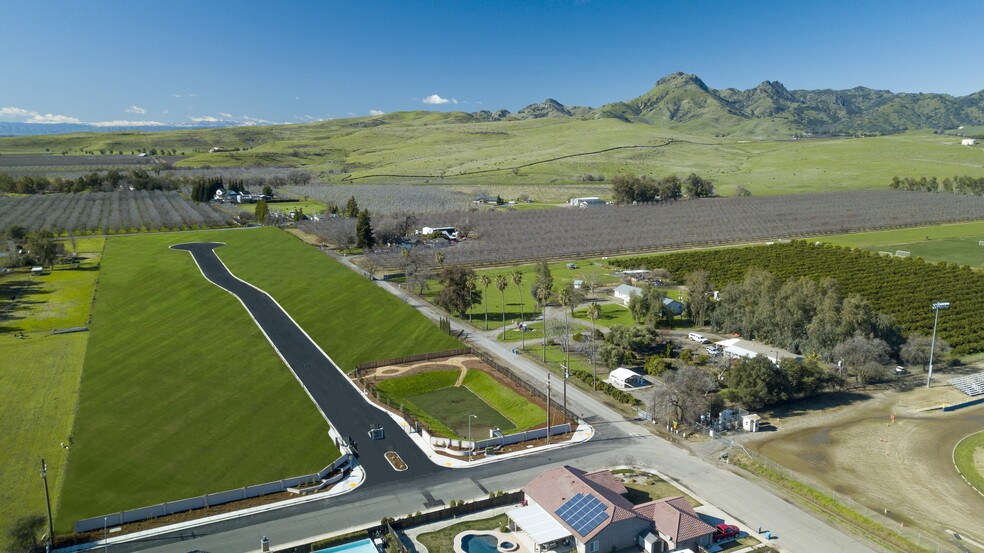 2462 Perry St, Sutter, CA for sale - Building Photo - Image 1 of 1