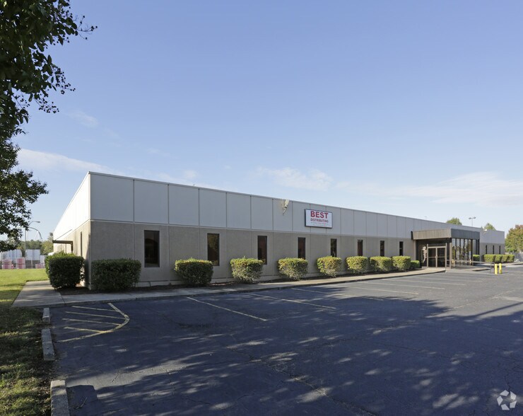 2401 Nevada Blvd, Charlotte, NC for sale - Primary Photo - Image 1 of 1