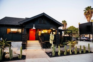 2nd Gen Restaurant - Long Beach - Pub