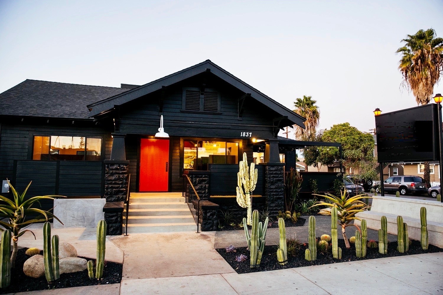 1837 E 7th St, Long Beach, CA for lease Primary Photo- Image 1 of 54