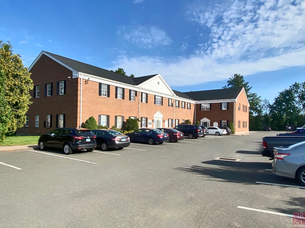 162 Mountain Rd, Suffield, CT 06078 Office/Medical for Lease