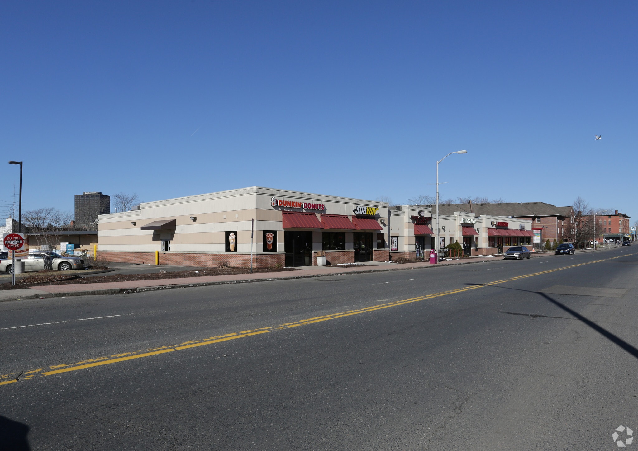 25-73 Albany Ave, Hartford, CT for lease Building Photo- Image 1 of 15