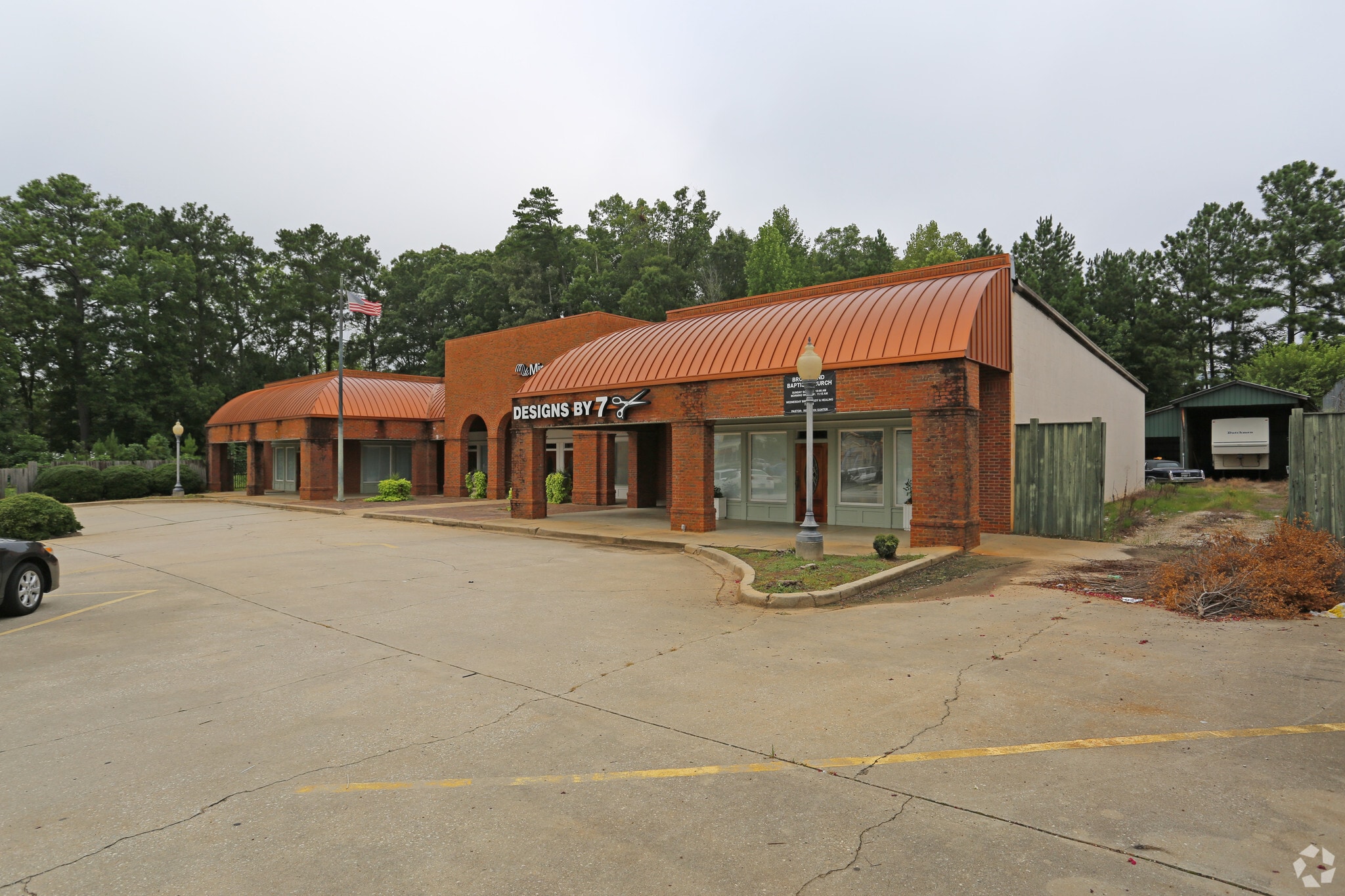 1424 Bypass 72 NE, Greenwood, SC for sale Primary Photo- Image 1 of 1