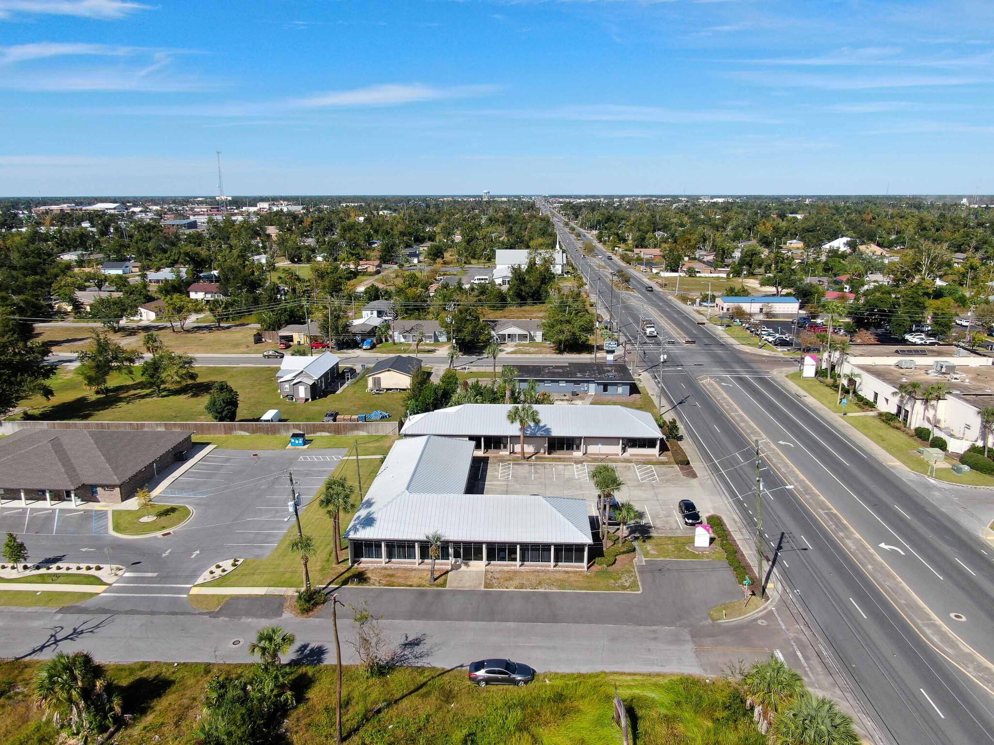 Medical Offices Across From Ascension Sacred Heart, Panama City, FL for sale Building Photo- Image 1 of 1