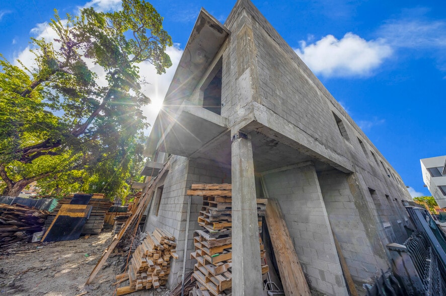 1254 SW 2nd St, Miami, FL for sale - Building Photo - Image 2 of 59