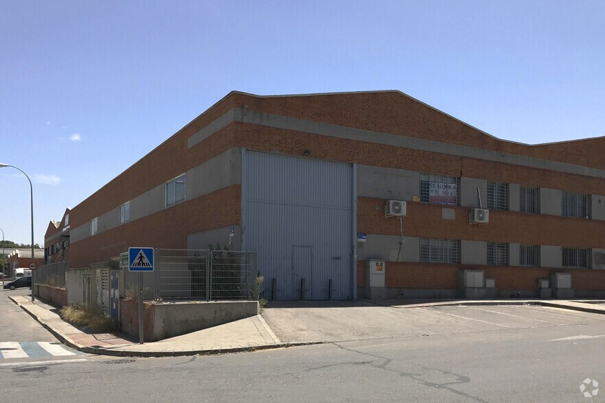 Calle del Azor, 15, Fuenlabrada, Madrid for sale - Primary Photo - Image 1 of 1