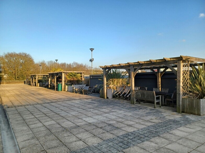 Doncastle Rd, Bracknell for lease - Building Photo - Image 1 of 8