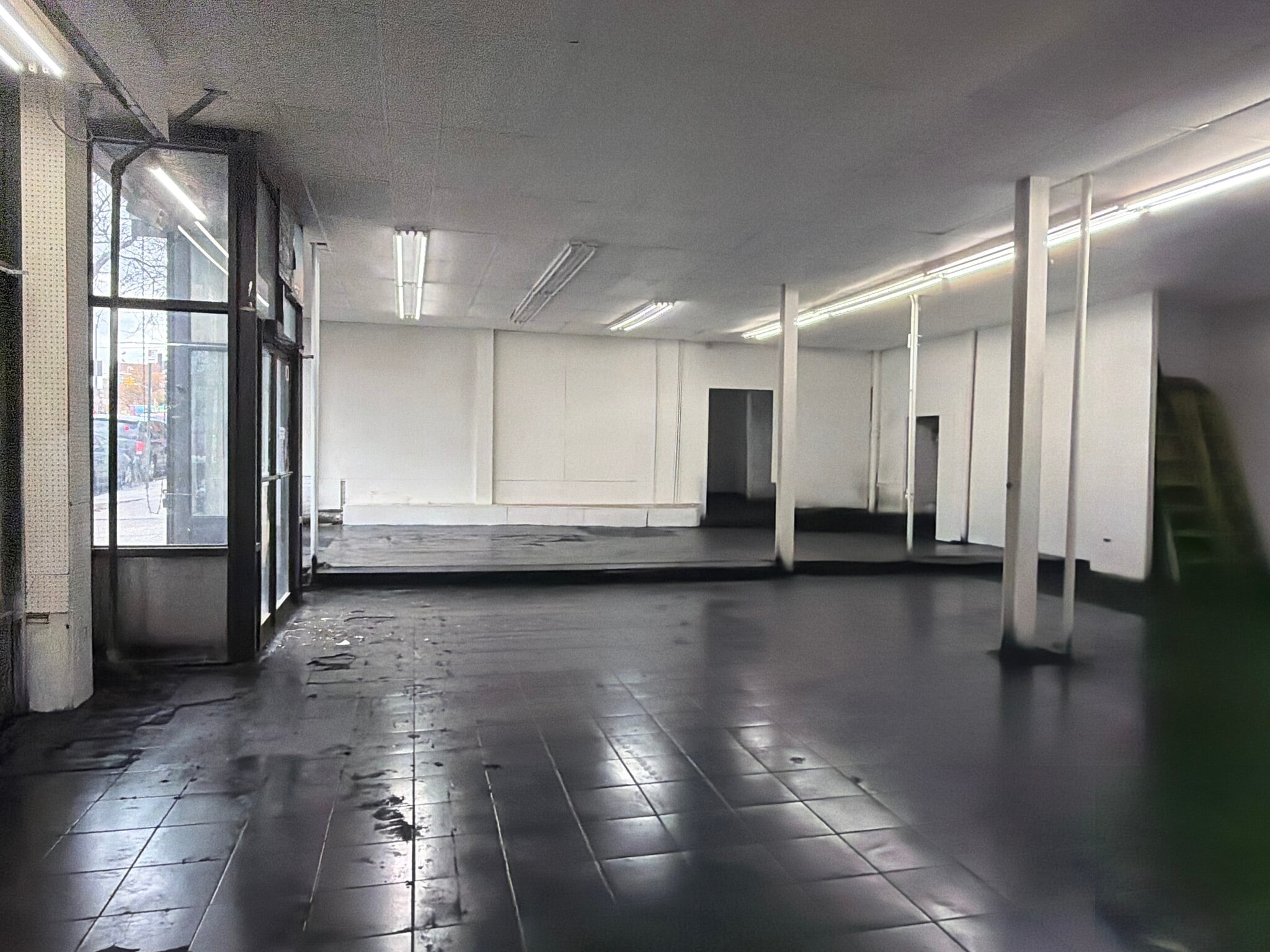 775 E 169th St, Bronx, NY for lease Interior Photo- Image 1 of 6