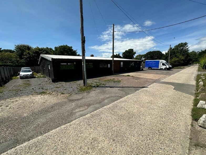 1-4 First Av, Chichester for lease - Building Photo - Image 2 of 15