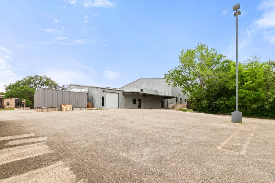 4719 S Congress Ave, Austin, TX for sale - Building Photo - Image 3 of 11