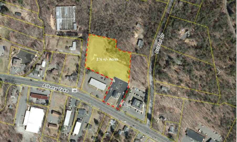 285 Albany Tpke, Canton, CT for sale - Primary Photo - Image 1 of 1