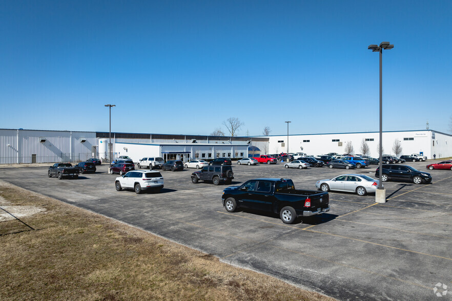 5225 Telegraph Rd, Toledo, OH for lease - Building Photo - Image 1 of 7