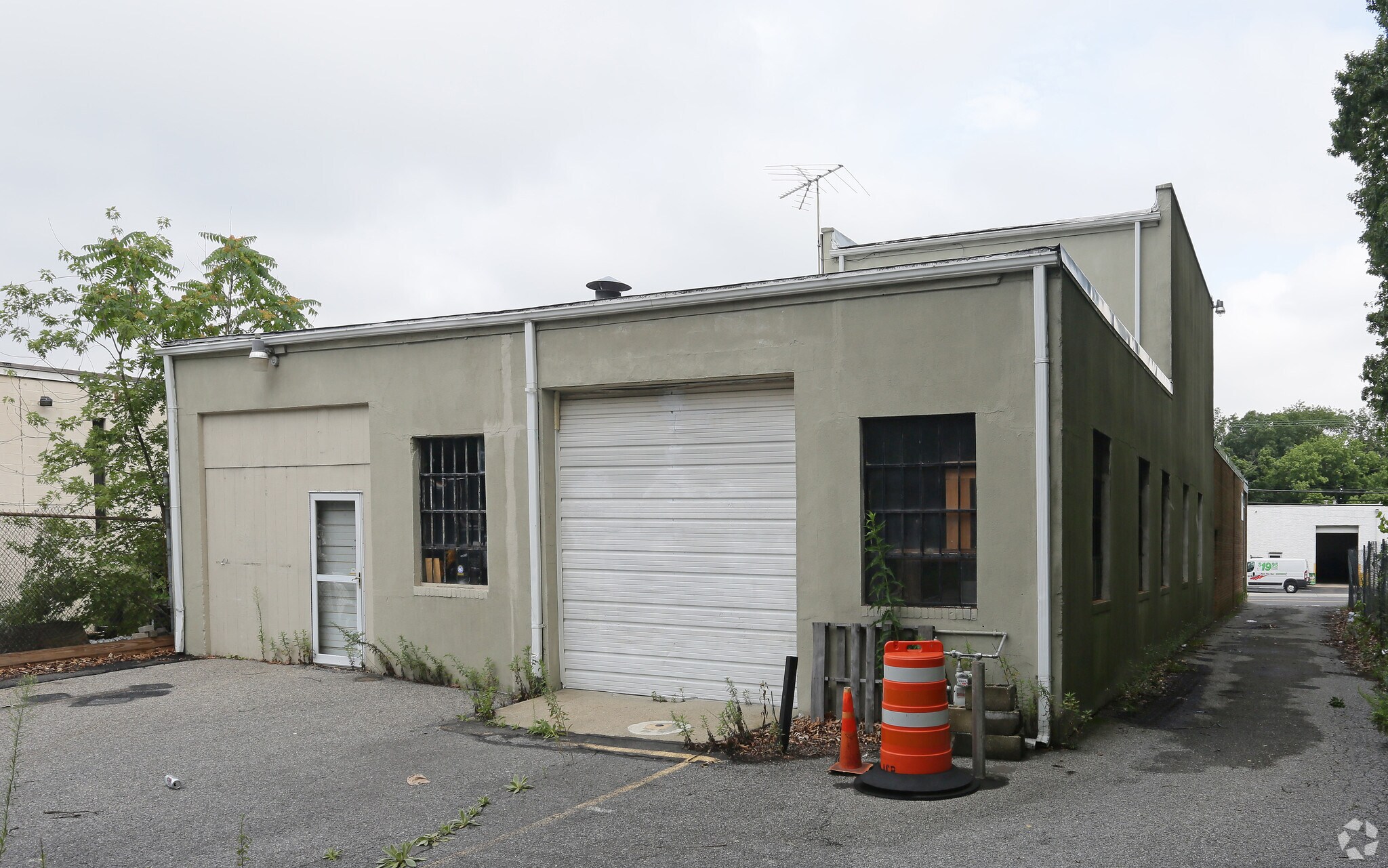 454-456 E Jericho Tpke, Huntington Station, NY for sale Building Photo- Image 1 of 1