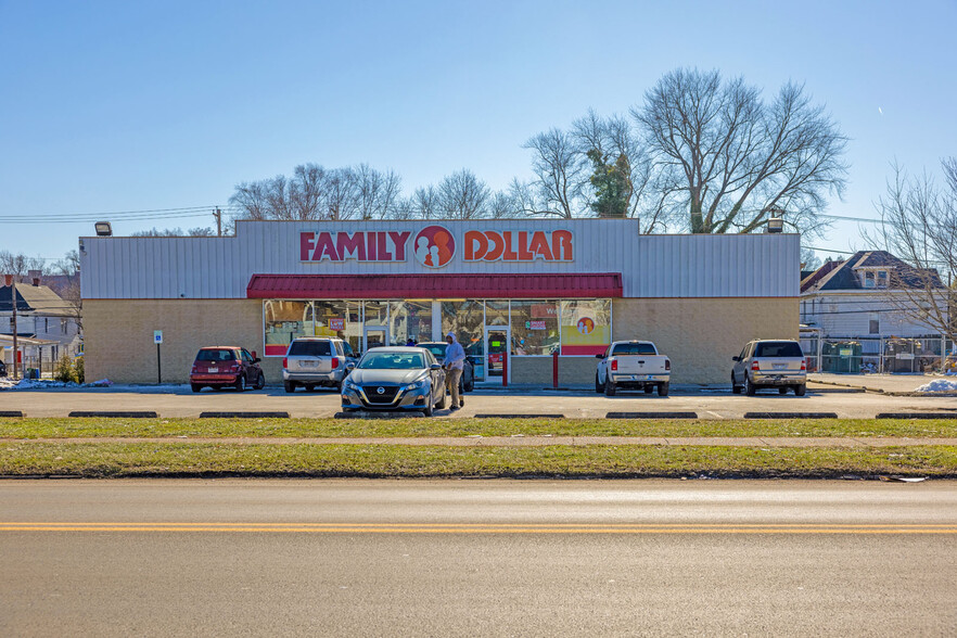 2101 8th Ave, Huntington, WV for sale - Building Photo - Image 1 of 5