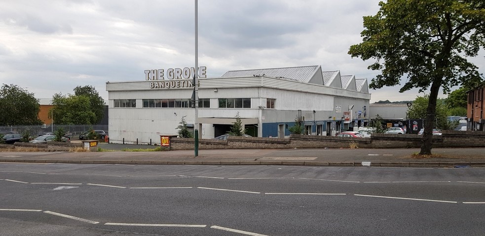 Faringdon Ave, Romford for sale - Building Photo - Image 1 of 1