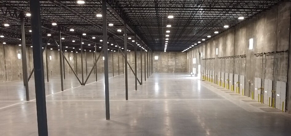 425 S Muddy Creek Rd, Denver, PA for sale Interior Photo- Image 1 of 1