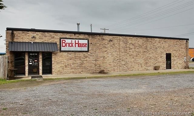 202 E 5th St, Tahlequah, OK for sale - Building Photo - Image 1 of 1