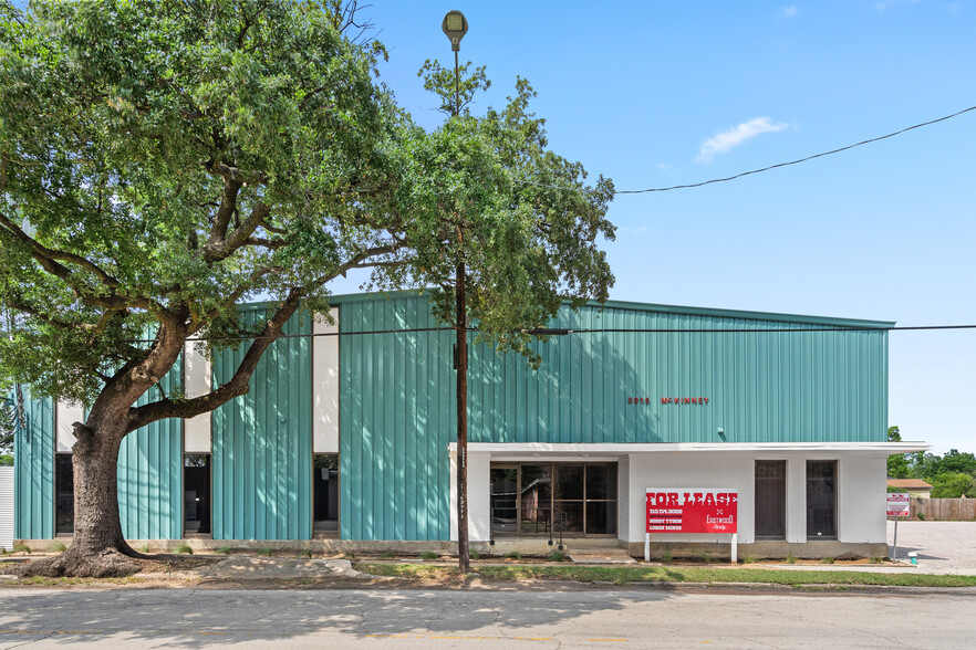 3915 McKinney St, Houston, TX for lease - Building Photo - Image 1 of 12