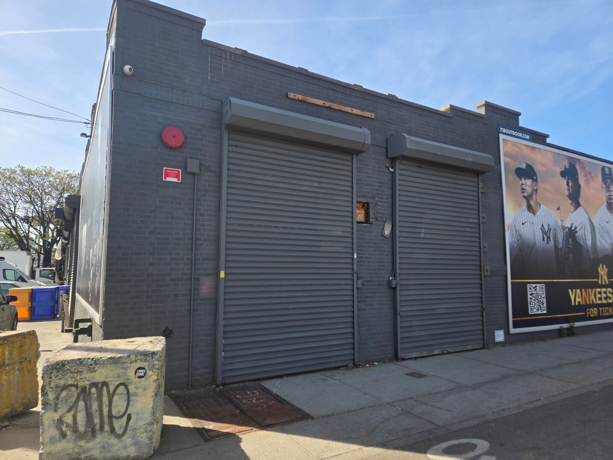 51 Van Brunt St, Brooklyn, NY for lease Building Photo- Image 1 of 7