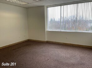 1380 Lead Hill Blvd, Roseville, CA for lease Interior Photo- Image 1 of 3