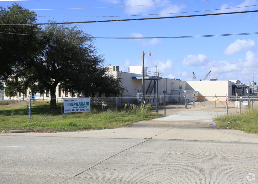 Industrial in Houston, TX for sale - Primary Photo - Image 1 of 1