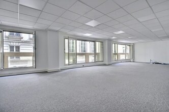 1 Rue De Gramont, Paris for lease Interior Photo- Image 2 of 9