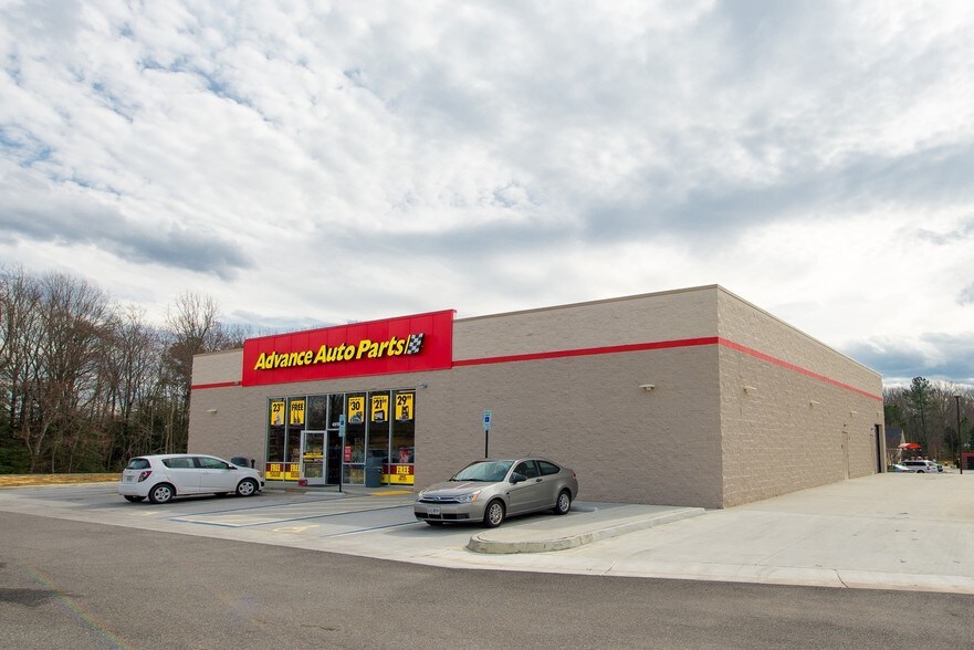 4919 Richmond Tappahannock Hwy, Aylett, VA for sale - Primary Photo - Image 1 of 1