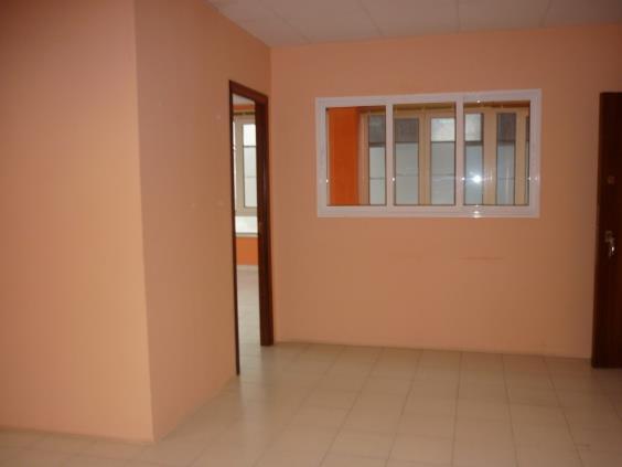 Office in Ponferrada, León for lease - Building Photo - Image 3 of 19