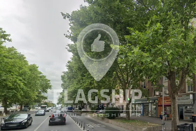 Retail in Aubervilliers for lease - Building Photo - Image 2 of 2