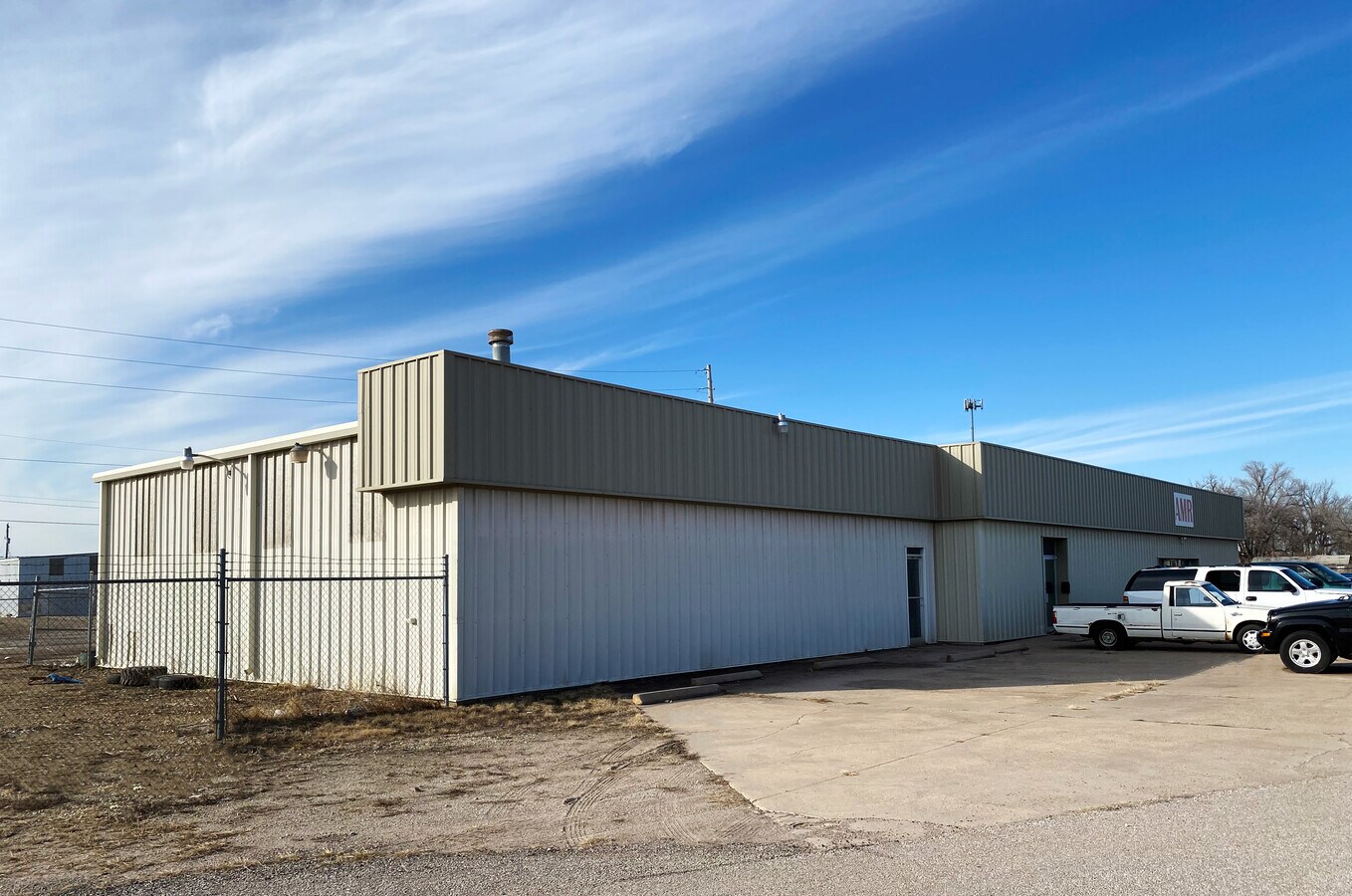 1833 S Southwest Blvd, Wichita, KS 67213