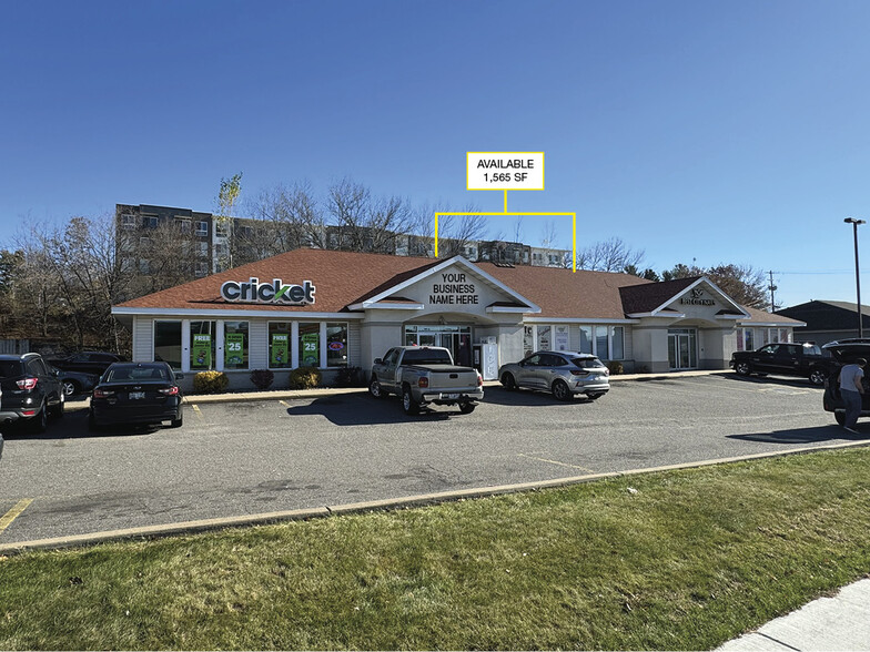 109 S 17th Ave, Wausau, WI for lease - Building Photo - Image 1 of 2