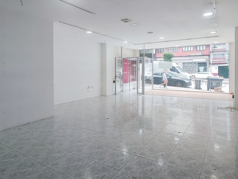 Retail in A Coruña, La Coruna for lease - Interior Photo - Image 2 of 20