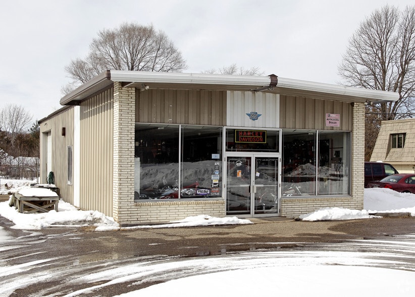 84 Saint Croix Trl S, Lakeland, MN for sale - Building Photo - Image 3 of 4