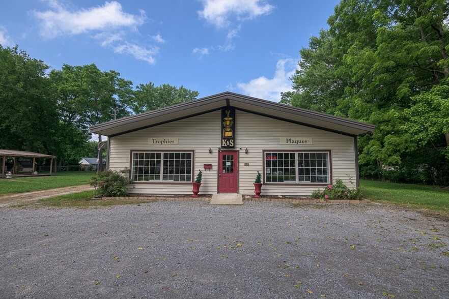 510 Country Club Dr, Tullahoma, TN for sale - Primary Photo - Image 1 of 1