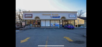 Thomas Plaza - Convenience Store