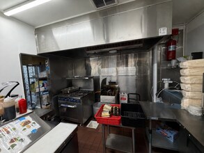 1487-1491 E Colorado Blvd, Pasadena, CA for lease Interior Photo- Image 2 of 15