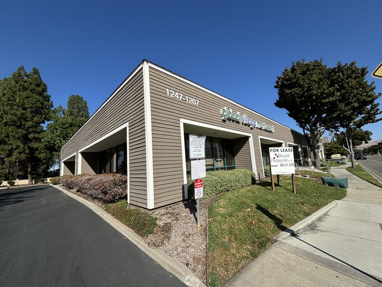 1207-1247 S Park Victoria Blvd, Milpitas, CA for lease - Building Photo - Image 2 of 14