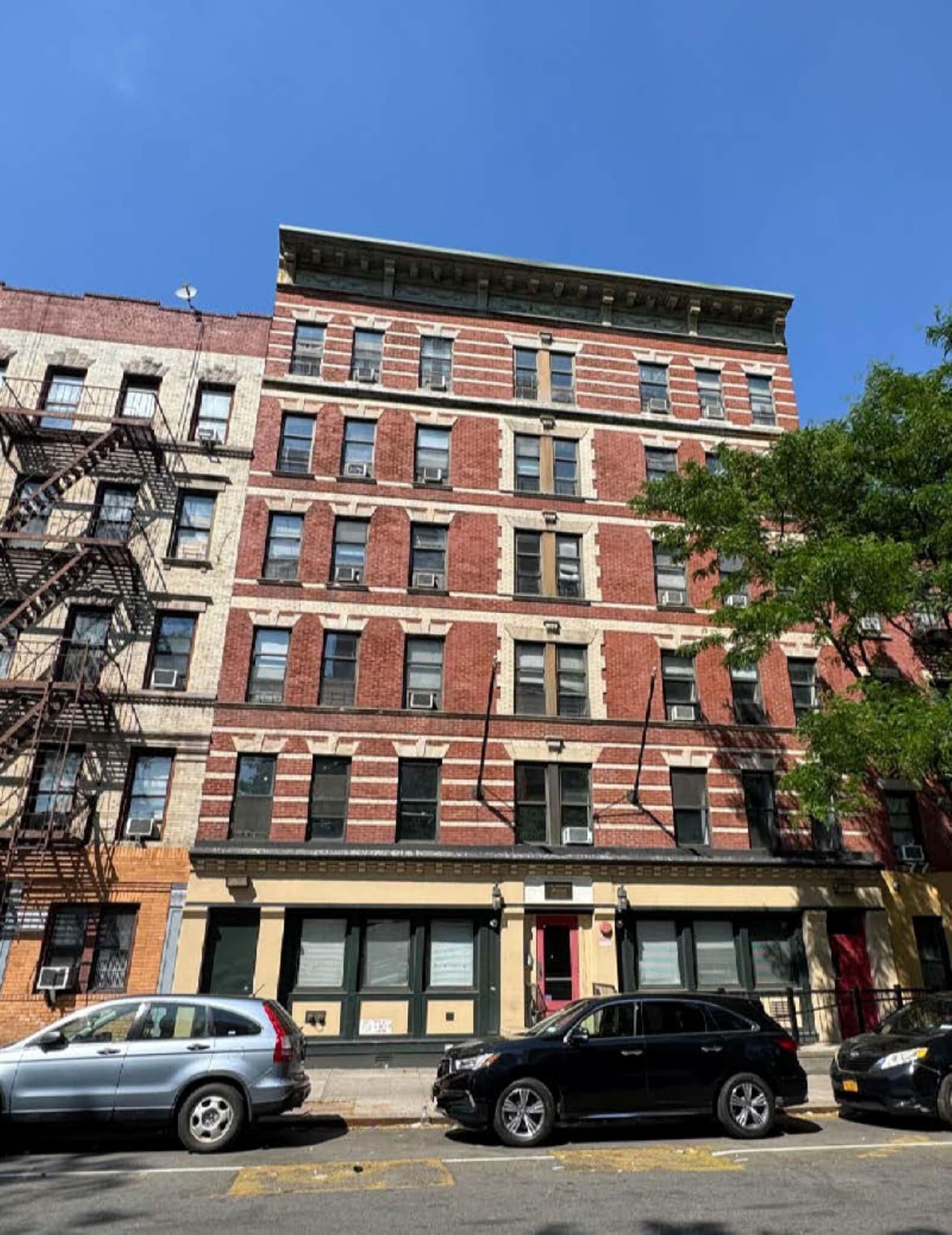 315 E 115th St, New York, NY for lease Interior Photo- Image 1 of 8
