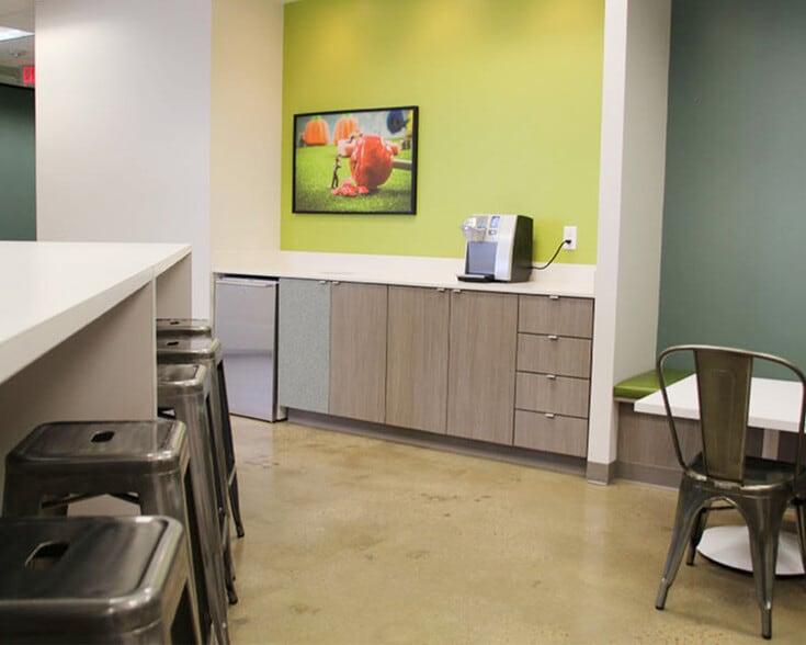 6671 Southwest Fwy, Houston, TX for lease - Interior Photo - Image 3 of 38