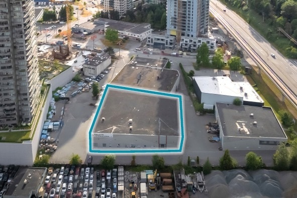 5334 Lougheed Hwy, Burnaby, BC for lease Building Photo- Image 1 of 4