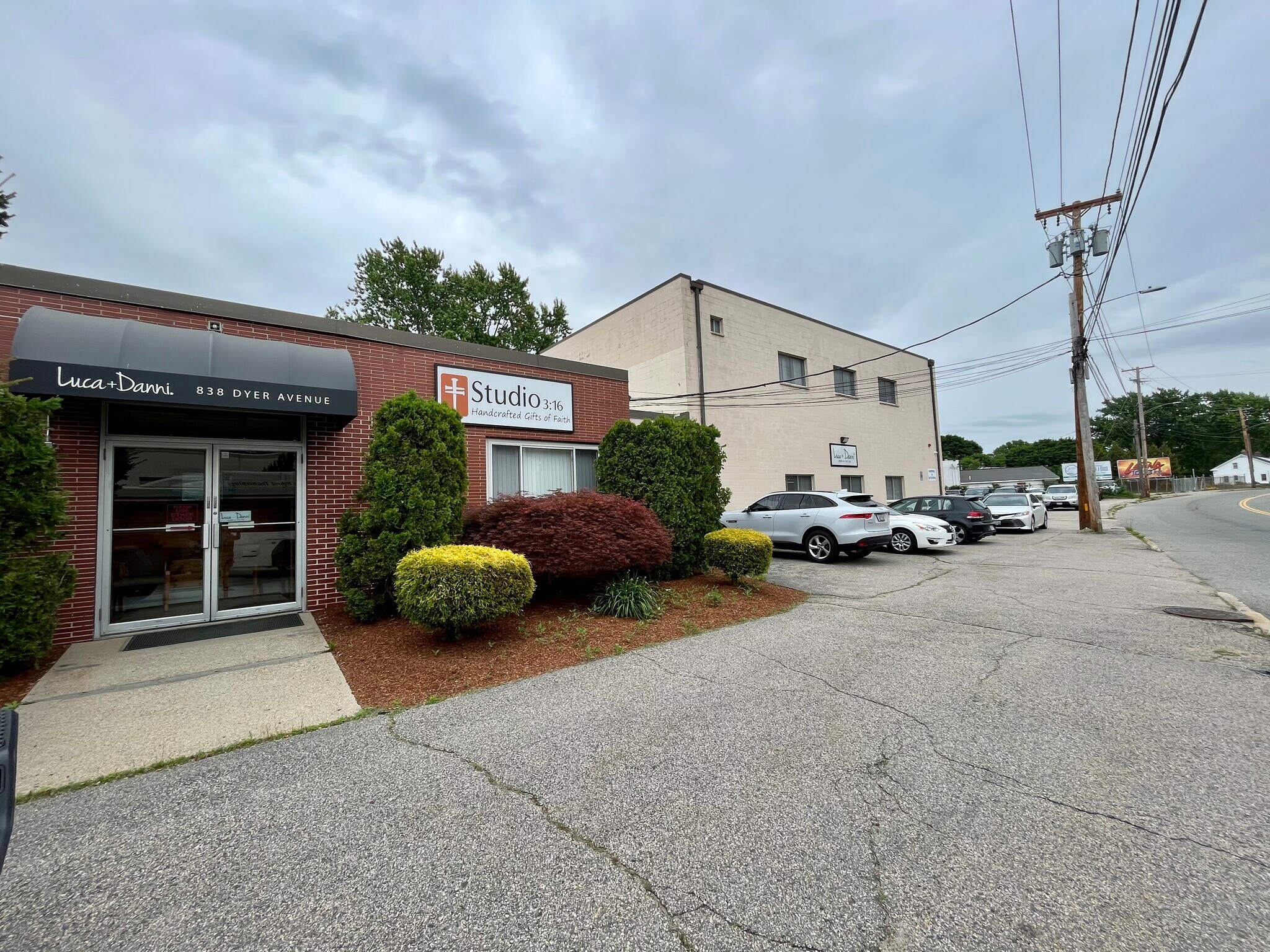 838 Dyer Ave, Cranston, RI for sale Building Photo- Image 1 of 1