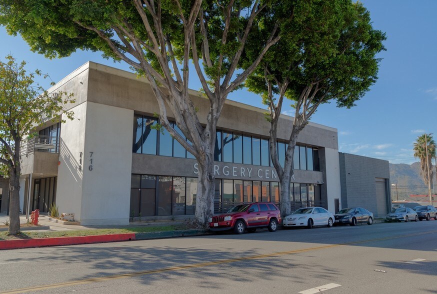 664 W Broadway, Glendale, CA 91204