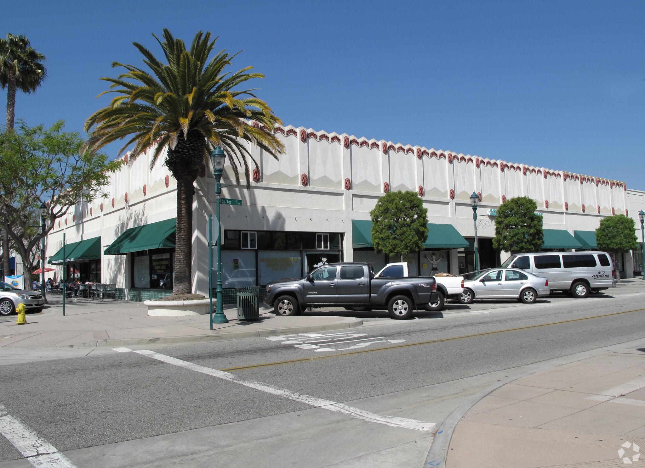 1303 El Prado Ave, Torrance, CA for lease Primary Photo- Image 1 of 8