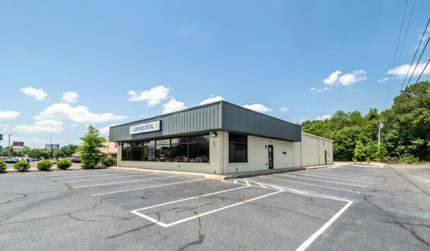 45 W Wesmark Blvd, Sumter, SC for sale Primary Photo- Image 1 of 1