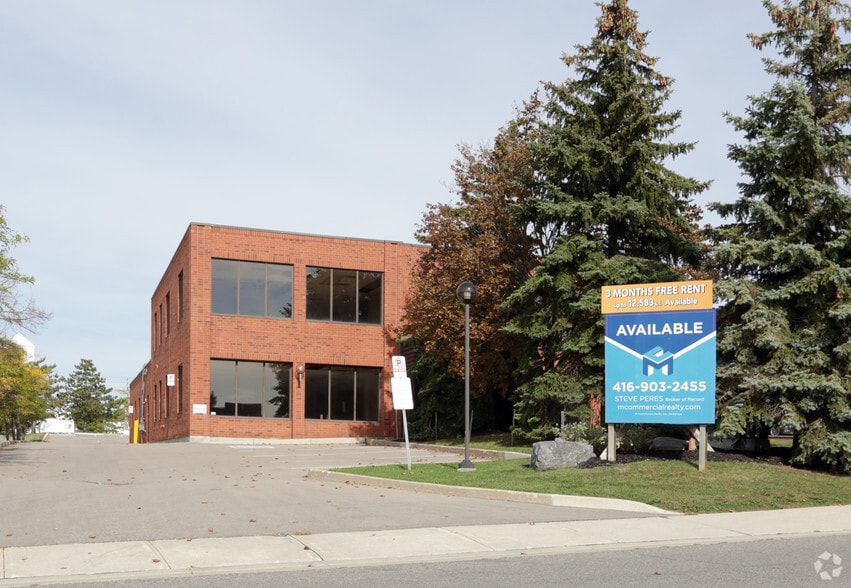 131 Brunel Rd, Mississauga, ON for sale - Building Photo - Image 3 of 5